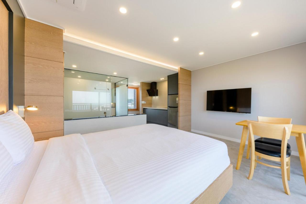 Cadelhas Hotel Jeju Eksteriør billede